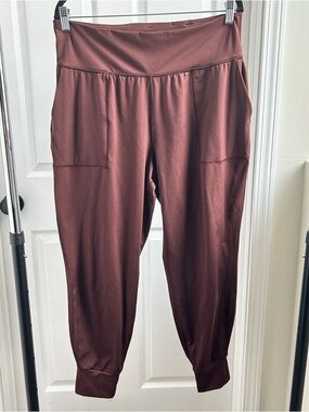 GAPfit eclipse joggers
